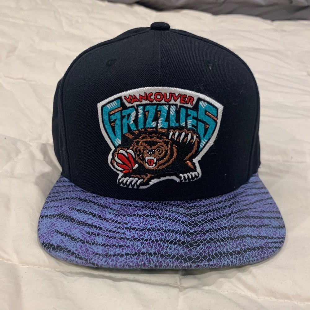 Grizzlies SnapBack hat 11/11